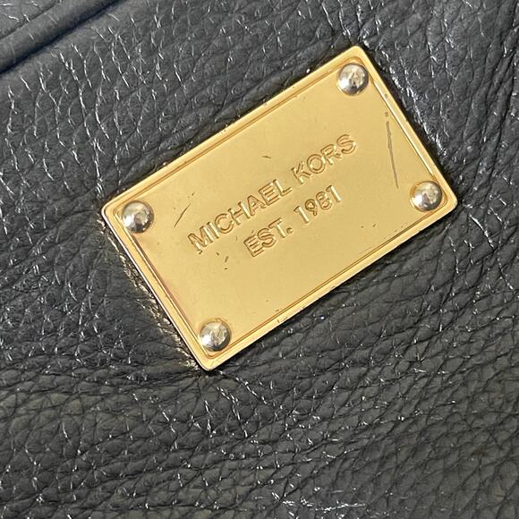 Michael Kors Black Leather Crossbody Bag Gold Chain Handbag Purse - Picture 4 of 12